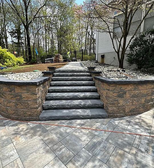 Blue River Landscaping LLC