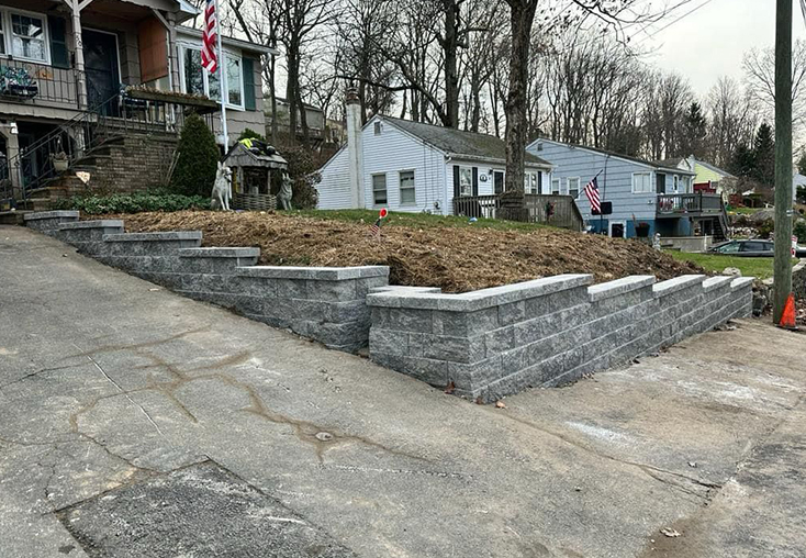 Blue River Landscaping LLC
