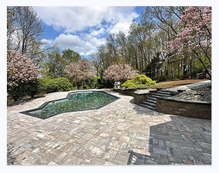 Blue River Landscaping LLC